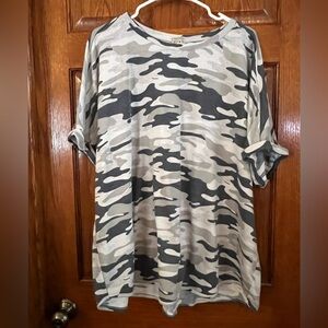 Como Vintage 3X Gray Camouflage Pullover Tunic Short Cuff Sleeve